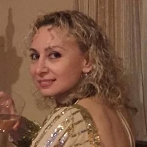 Meet your Posher, Elena